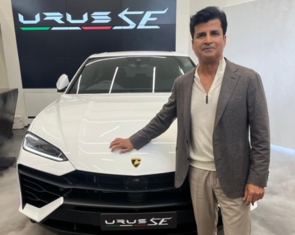 first-ever-lamborghini-urus-delivered-in-bangalore