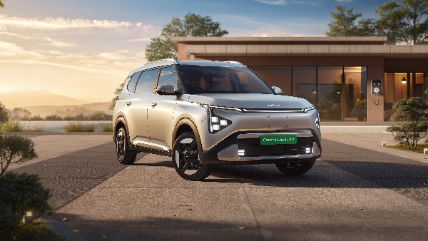 kia-carens-clavis-ev-bookings-open-in-india