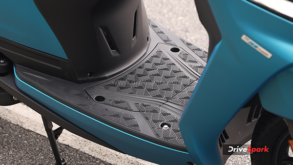 new-tvs-jupiter-110-scooter-launched-in-nepal