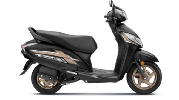Honda Activa 110 Activa 125 SP125 Anniversary Edition Launched In India Details