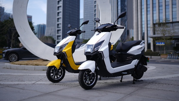 zelo-electric-knight-plus-electric-scooter-launched