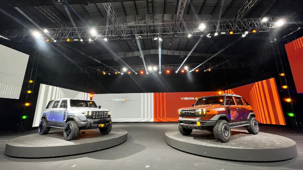 mahindra-vision-sxt-and-vision-t-concept-models-top-things