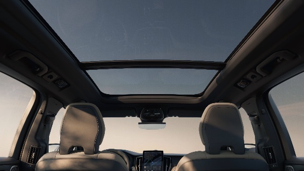 volvo-xc60-mild-hybrid-suv-launched-in-india