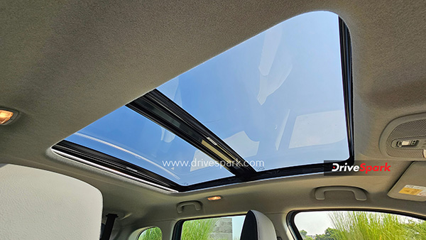 Maruti Suzuki Victoris Review Specs Driving Impressions Design And Features Details