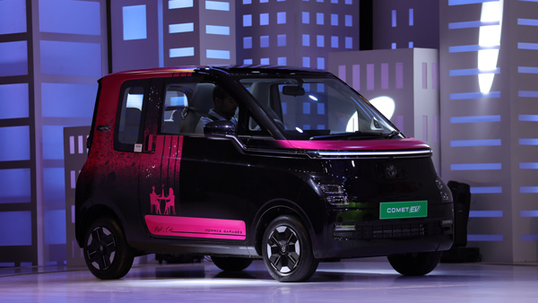 mg-comet-ev-your-perfect-smart-companion-for-navigating-crowded-streets