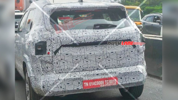 New Renault Duster Suv Spotted in Bengaluru Launch Soon Expected Price And Features Details