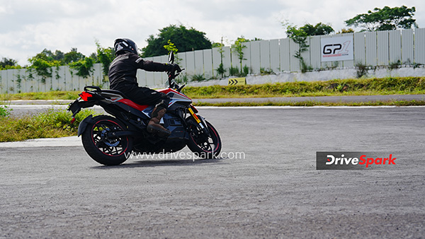 Ultraviolette X47 Review Design Specs Features Raiding Impressions Details