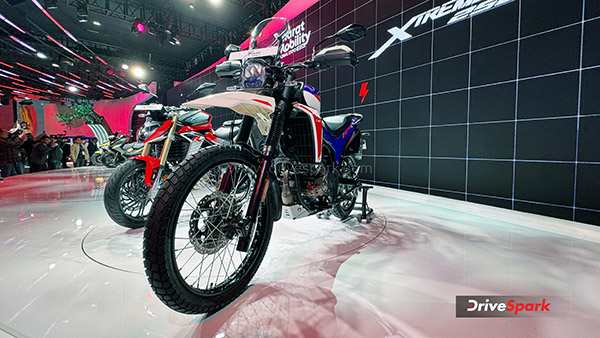 hero-motocorp-debuts-in-italy-market-with-xpulse-and-hunk-440