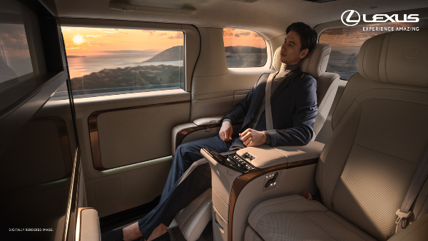 lexus-india-started-deliveries-of-its-new-lm350h