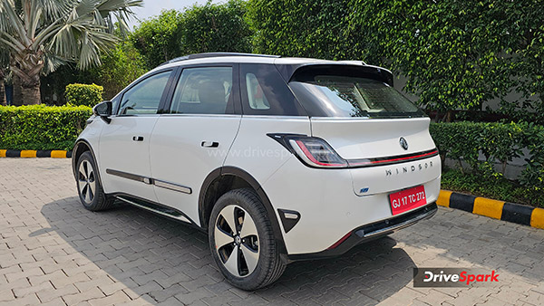 mg-windsor-inspire-edition-ev-car-top-things