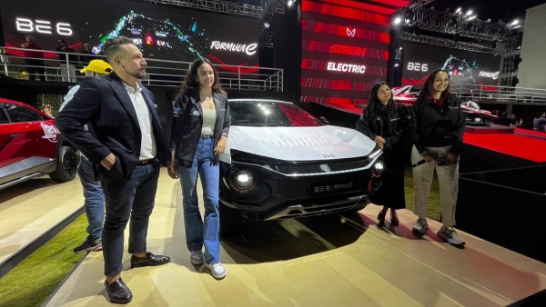 Mahindra BE 6 Formula-Edition Launched In India Rs 23 69 Lakh Price Details