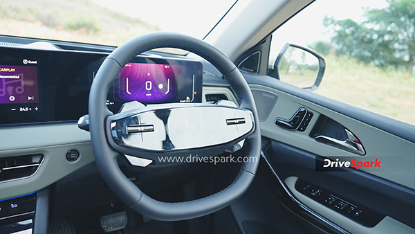 new-mahindra-xev-9s-electric-suv-review