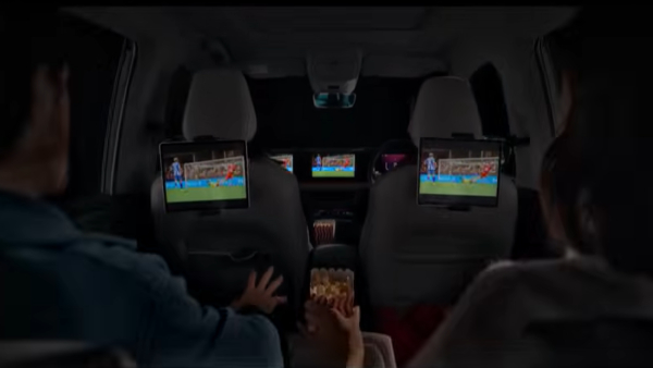 mahindra-xev-9s-suv-comes-with-rear-passenger-entertainment-screen