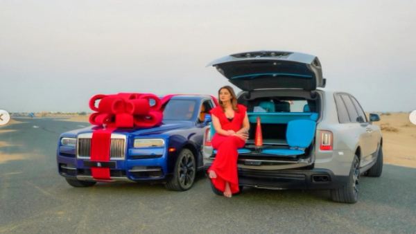 actress-nargis-fakhri-birthday-gift-by-her-hubsand-rolls-royce-cullinan