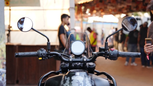 Royal Enfield Himalayan 450 Mana Black Edition Launched In India Rs 3 37 Lakh Price Details