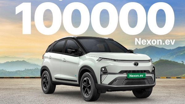 tata-nexon-ev-crossed-1-lakh-sales-here-is-reason-people-loves-it