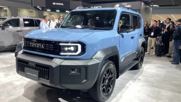 Upcoming Toyota FJ Cruiser Suv In India Expected Price Details