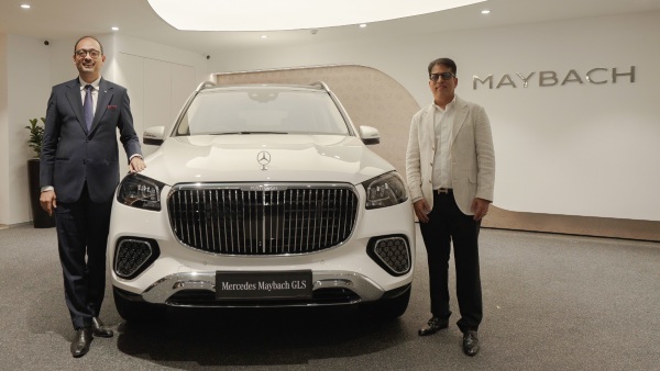 mercedes-benz-inaugurates-bengalurus-latest-luxury-facility