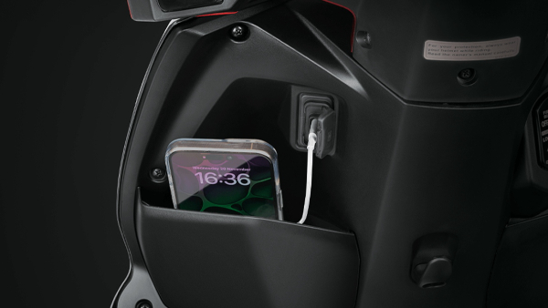 Honda Dio 110 Scooter Price Design Colours Engine Mileage Features And All Details