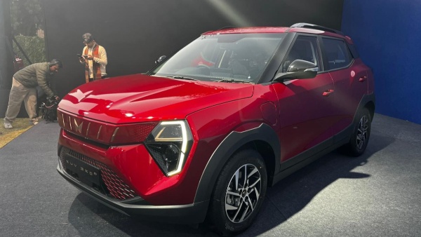 Best 3 Alternative Cars For New Mahindra XUV 3XO EV Nexon EV Windsor EV And VF6