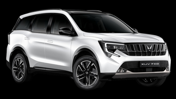 Mahindra XUV 7XO vs Toyota Innova Hycross Which Car Best Details