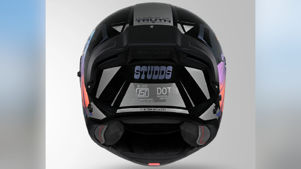 all-new-studds-trooper-superman-edition-helmet-launched