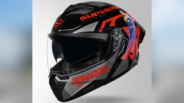 all-new-studds-trooper-superman-edition-helmet-launched