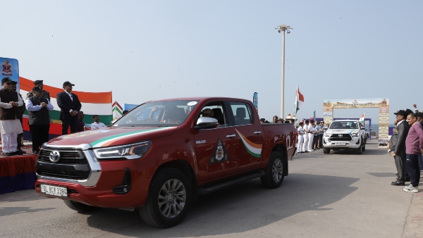 toyota-joins-hands-with-indian-armed-forces-for-bharat-rannbhoomi-darshan
