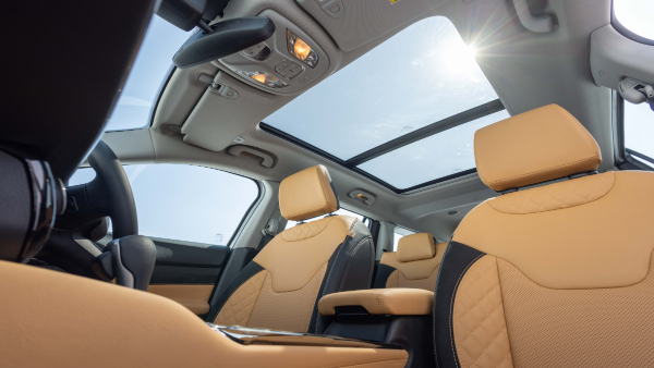 jeep-meridian-track-edition-price-features-engine-details