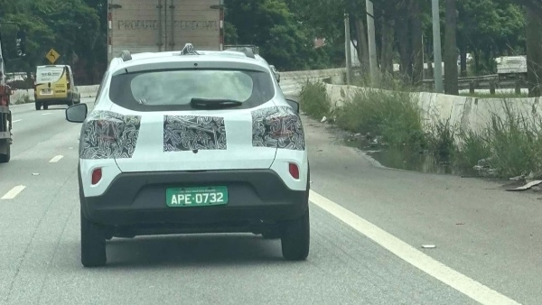 Renault Kwid Facelift Spied Launch soon Details