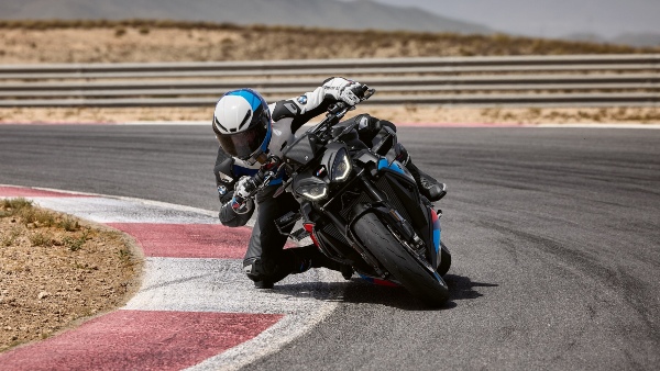 bmw-m-1000-r-price-features-engine-details