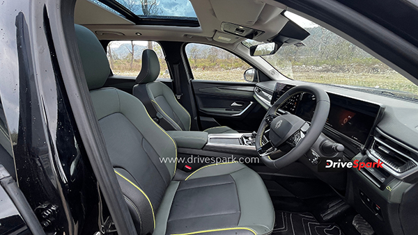 new-renault-duster-review-design-features-engine-mileage-explained