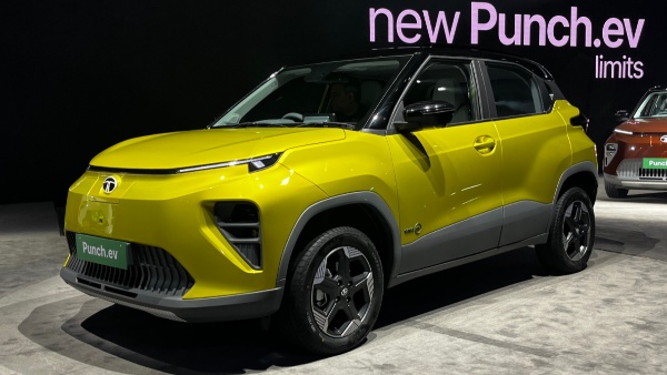 New Cars Launched In February 2026 e Vitara Gravite Punch EV Facelift And Tayron R-Line New Cars Launched In February 2026 e Vitara Gravite Punch EV Facelift And Tayron R-Line