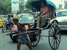 ഘോഷിന്‍റെ ആയാസരഹിത റിക്ഷ