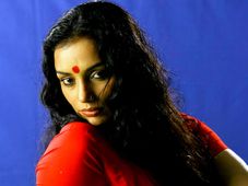 ശ്വേതയും മലയാളി പുരുഷനും മെര്‍കും