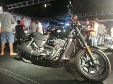 ഹാര്‍ലി ഡേവിസന്‍ സ്ട്രീറ്റ് 750 4.1 ലക്ഷത്തിന്