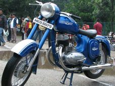ജാവ യെസ്ഡി ആരാധകര്‍ ഒത്തുചേരുന്നു