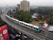 കൊച്ചിയുടെ ഹൃദയമിടിപ്പിന് ഇനി മെട്രോയുടെ താളം; അറിഞ്ഞിരിക്കേണ്ട 9 കാര്യങ്ങള്‍