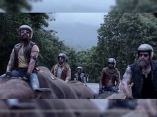 എന്നാലും റോയല്‍ എന്‍ഫീല്‍ഡിനോട് ഇത് വേണ്ടിയിരുന്നില്ല!; ബജാജിന്റെ പുതിയ പരസ്യം വൈറല്‍