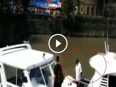 ബോട്ടില്‍ നിന്നും പുറത്തിറങ്ങാന്‍ കൂട്ടാക്കാത്ത ഷാരൂഖിനെ പരസ്യമായി ശകാരിച്ച് നിയമസഭാംഗം