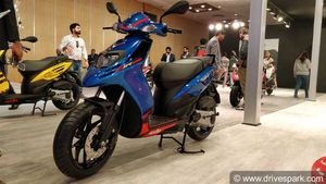 അപ്രീലിയ SR 125 ബുക്കിംഗ് ആരംഭിച്ചു; 5,000 രൂപ ക്യാഷ്ബാക്ക് ഓഫര്‍!