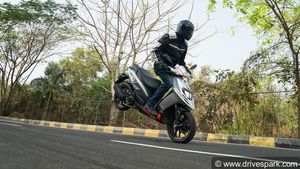 ഇറ്റാലിയന്‍ പെരുമയുമായി പുതിയ അപ്രീലിയ SR125 — റിവ്യു
