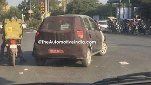 ക്യാമറ പകര്‍ത്തിയ പുതിയ ഹ്യുണ്ടായി സാന്‍ട്രോ; ചിത്രങ്ങള്‍