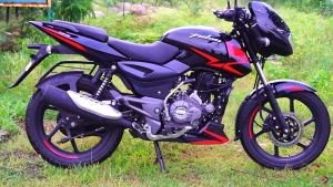 പള്‍സര്‍ 125 സ്പ്ലിറ്റ് സീറ്റിന്റെ വില വെളിപ്പെടുത്തി ബജാജ്