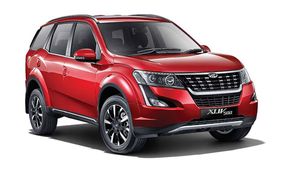 XUV500 AWD ഓട്ടോമാറ്റിക്ക് പതിപ്പിനെ മഹീന്ദ്ര  പിൻവലിച്ചു