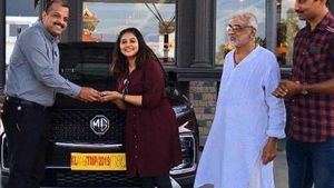 അഞ്ച് മാസത്തെ കാത്തിരിപ്പ്; ഹെക്ടര്‍ സ്വന്തമാക്കിയ സന്തോഷം പങ്കുവെച്ച് രചന നാരായണൻകുട്ടി