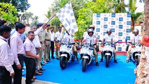 കോഴിക്കോട് ട്രാഫിക് പൊലീസിന് മുതൽക്കൂട്ടായി സുസുക്കി ജിക്സർ SF 250