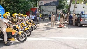 കൊവിഡ് പട്രോളിംഗ്; ഡൽഹിയിൽ 40  മോട്ടോർസൈക്കിളുകൾ വിന്യസിച്ച് പൊലീസ്