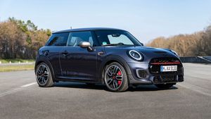 മിനി JCW GP പ്രചോദിത പതിപ്പ് ഇന്ത്യയില്‍ അവതരിപ്പിച്ചു; വില 46.90 ലക്ഷം രൂപ