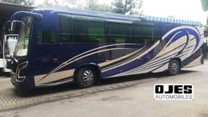 മമ്മൂട്ടിയുടെ ഗരാജിലേക്ക് 5 സ്റ്റാര്‍ സൗകര്യങ്ങളുമായി പുത്തന്‍ കാരവന്‍